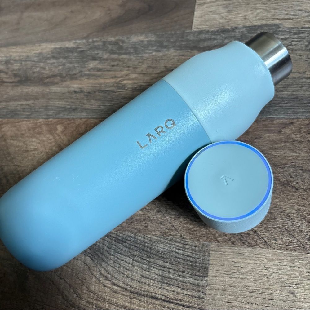 LARQ Light Blue Self-Cleaning Bottle Does not come with cord small dents see pix